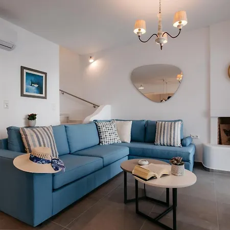 Villanaxosgr - Than A Naxian House