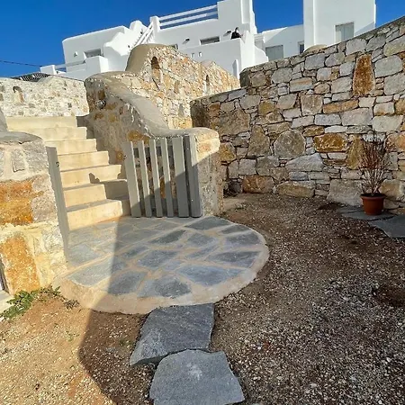 Villanaxosgr - Than A Naxian House * Kastraki (Naxos)